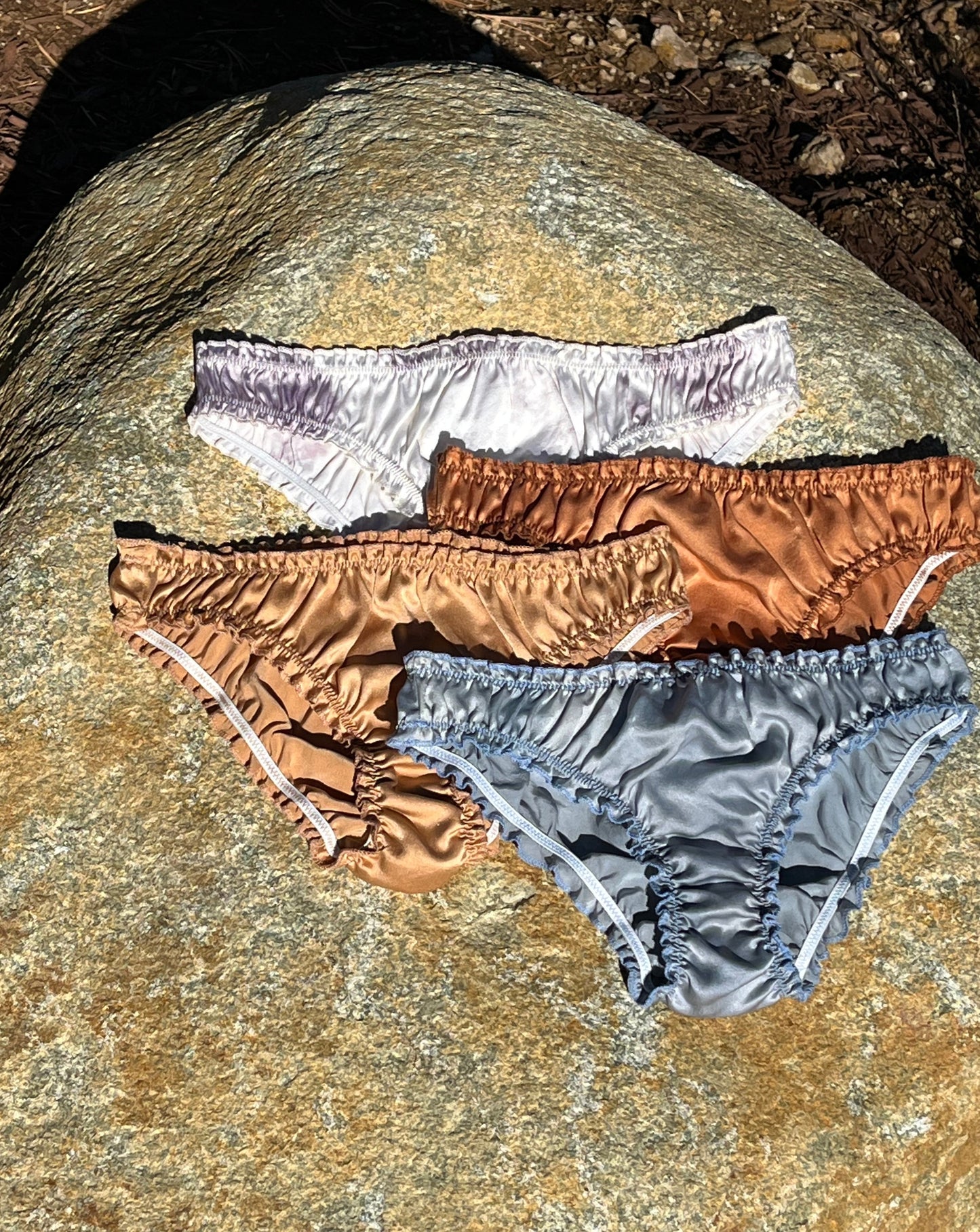 Silk plant dyed undies